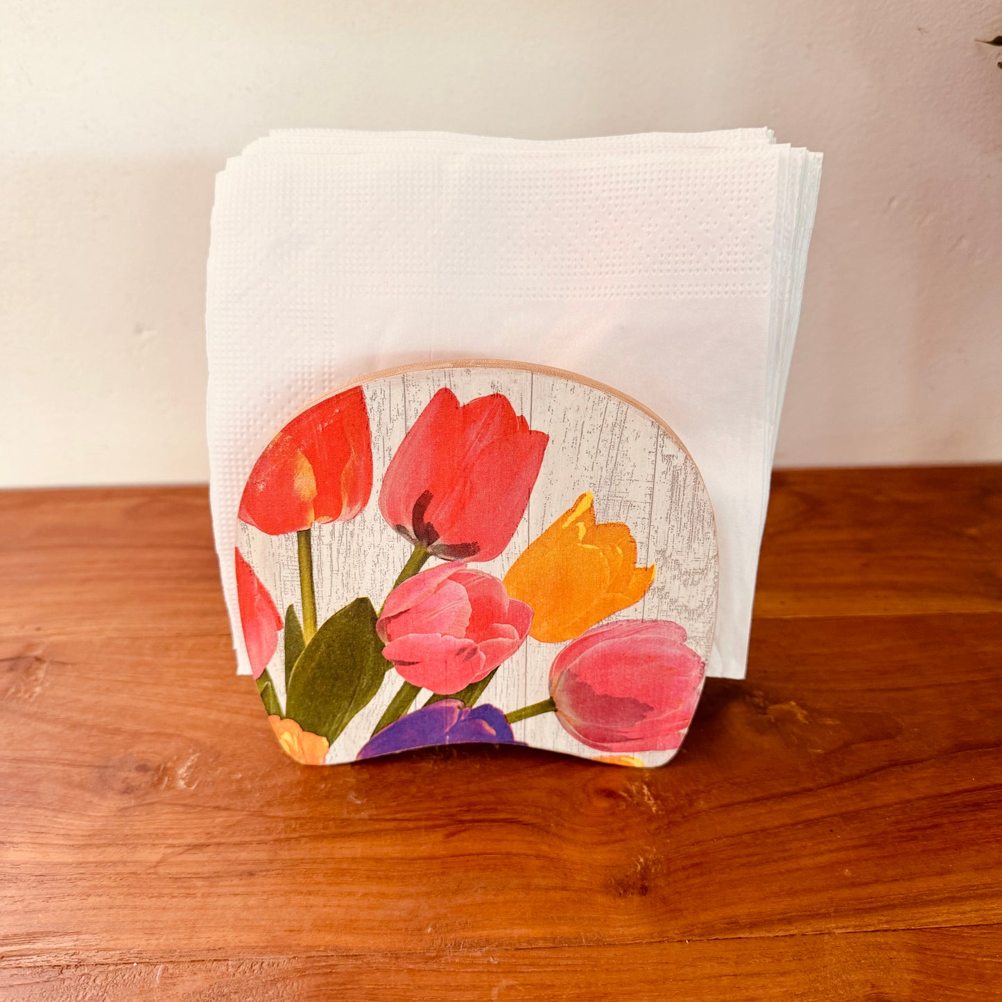 Servilletero en madera decorado