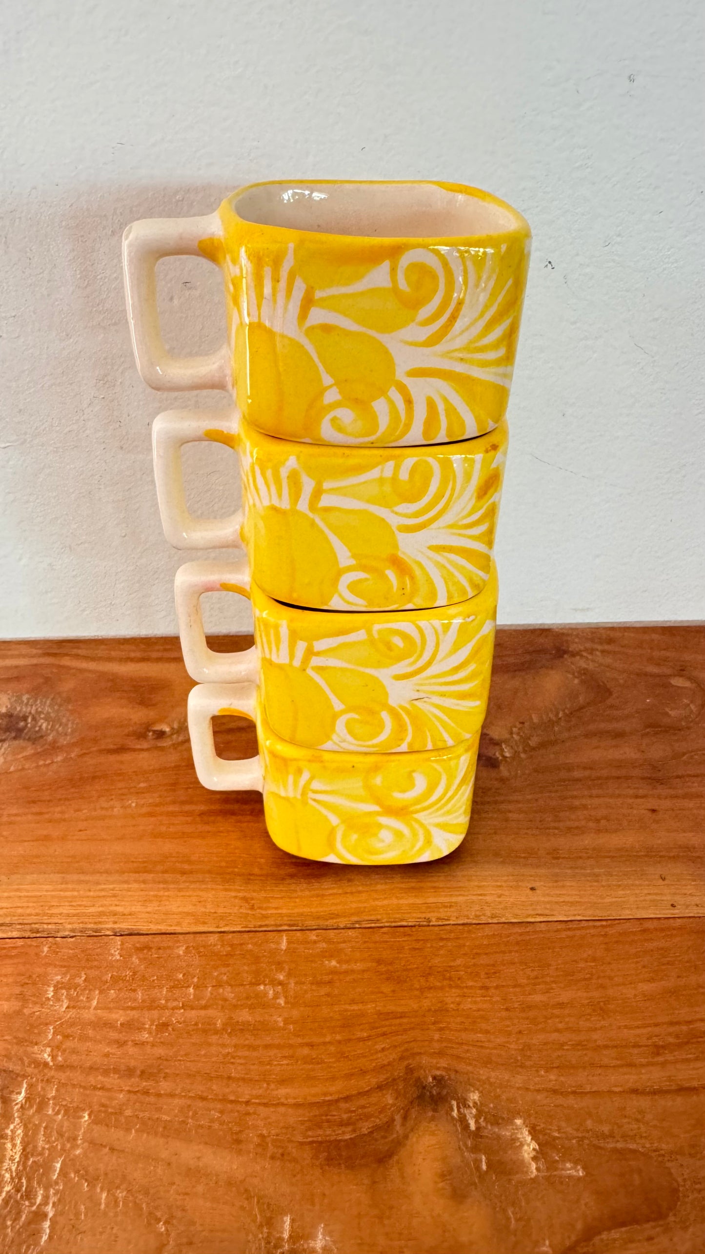 Pocillo amarillo Talavera