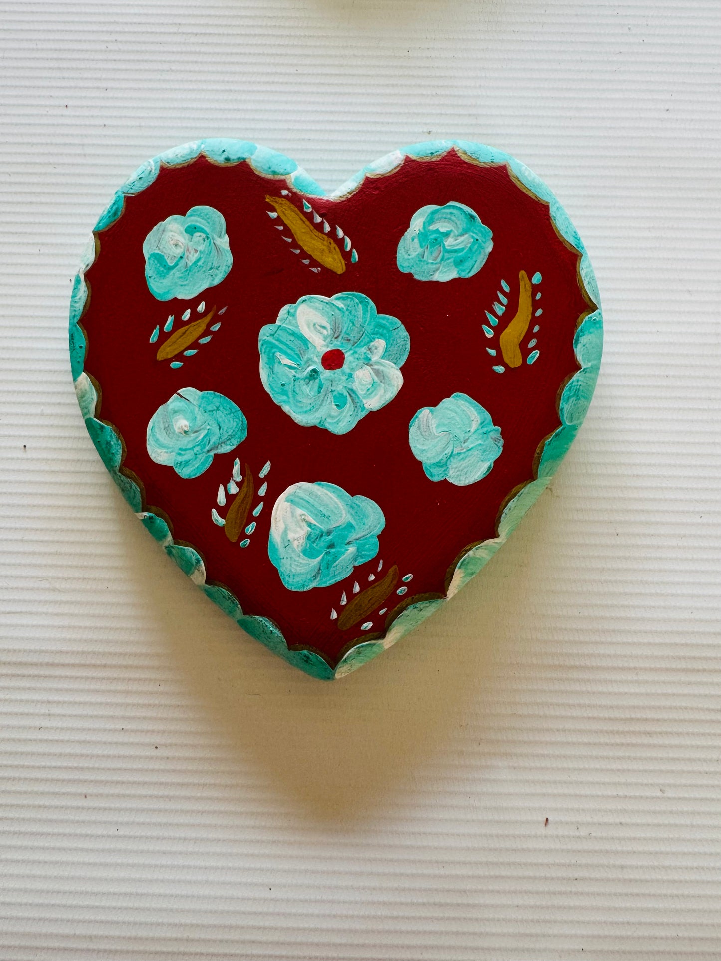Corazon madera pintado