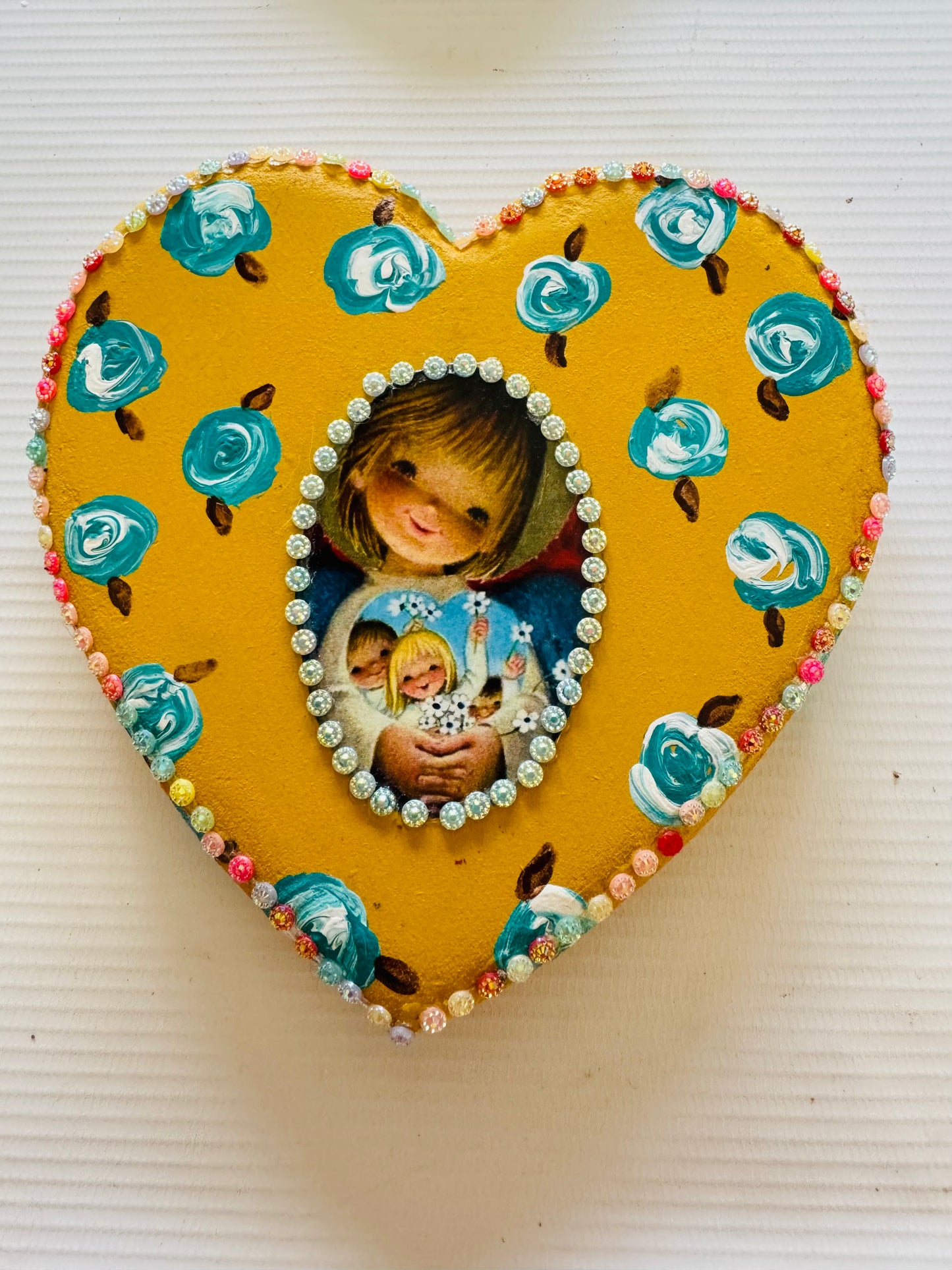 Corazón medera ángel de la guarda