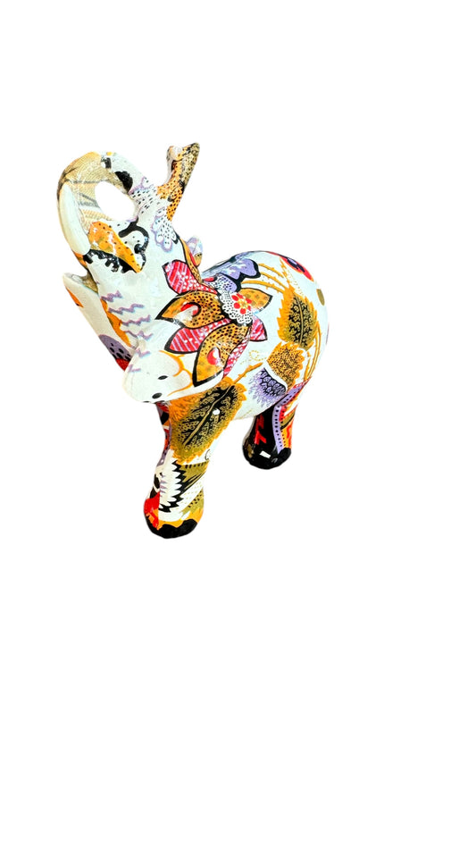 Elefante en pasta