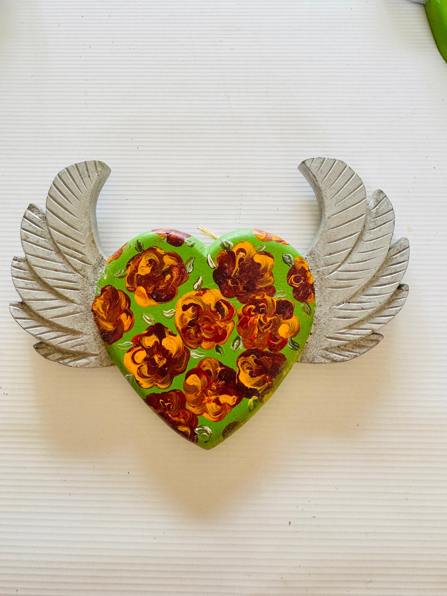 Corazón madera  alas
