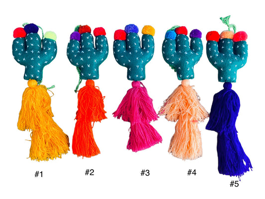 Accesorio o llavero cactus